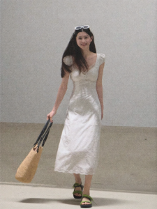 OAKMOO | Váy dáng trà kiểu Pháp thêu họa tiết phong cách Boho chất vải cotton