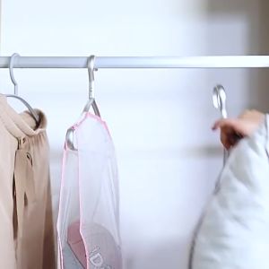 Pillow Drying Rack & Windproof One/Two Lattice Hanging Net Multifunctional Balcony Grid Drying Bags