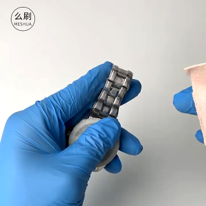 Premium Jewelry Polishing Cloth for Watches Deep Cleaning Scratch Removal and Anti-Tarnish Care