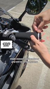 T2P One Pair Motorcycle Handlebar Grips Foam Anti Vibration Rubber Comfortable Grips Covers Non-slip Grips Soft