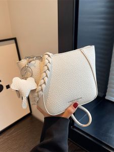 Fashionable Minimalist Womens Crossbody Bag Lightweight Bucket Shape Shoulder Bag Popular in 2025 Korean Style Versatile Bag