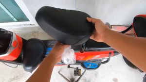 เบาะนั่งจักรยานไฟฟ้า สกูตเตอร์ (พส) / หนานูมด นั่งสบาย