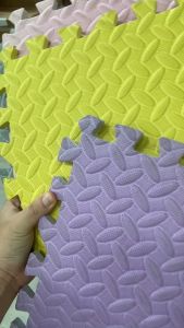 BLUE WHALE แผ่นโฟมจิ๊ก EVA วัสดุ ซอว์ปูพื้น 30×30cm ชุด 4 แผ่น เสื่อรองคลาน แผ่นรองคลาน แผ่นรองออกกำลังกาย