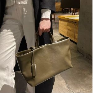 Fashionable Minimalist Genuine Leather Womens Bag Korean Retro Versatile Handbag Top Layer Tanned Cowhide Underarm Tote Bag