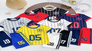 KIM148 Bộ cộc thể thao sọc in số (10-26kg) Minky Mom vải thun lạnh mềm mát cho bé trai