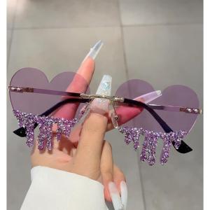 Influencer Picks Stylish Trendy Heart Shape with Diamond Sun Glasses Exaggerated Funny Stage Show Easiest for Match Fashion Sunglasses