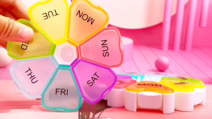 Weekly Pill Organizer 7 Day Pill Box Protable Pill Case Extra Large Compartments Moisture-Proof Design Stored Pills Medication Vitamin Fish Oil
