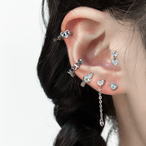 Super Shiny Vintage Heart-Shaped Tassel Rhinestone New Year Earrings