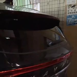 Strolex | Đèn Trang Trí Hình Tim Chạy Năng Lượng Mặt Trời Cho Xe Cảnh Báo Va chạm Đuôi