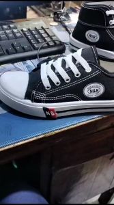 SEPATU SEKOLAH TKSDSMPSMA NB LCHC TALI BAHAN CANVAS 28-43