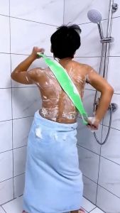 DiyHomeIpoh Silicone Bath Body Brush Back Scrub Body Scrubber Shower Bathing Double Sided Leg Scrub Soft Comfortable 洗澡刷