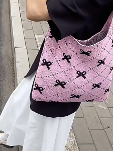 LOOYOYU Tas Rajut Rajutan Warna Solid Tenunan Tangan Baru Yang Dilubangi Tas Bahu Rajut Sastra Kapasitas Besar Tas Tangan Komuter Tote Bag Tote
