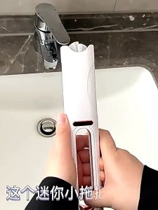 Cây Lau Nhà Mini Tay Cầm Dài Siêu Nhẹ Đa Năng.