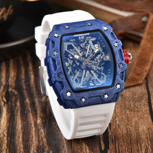 Fashionable Carbon Fiber Sports Watch for Men Non-Mechanical Quartz Movement Large Dial Waterproof Wristwatch with Luminous Function