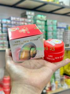 KEM LINH CHI NEW TODAY DƯỠNG TRẮNG DA NGỪA MỤN HỦ 18GRAM