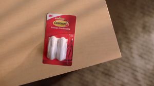 3M Command 17083 Large Designer Hook 1PC(1Pc/Pck)Wall Adhesive MyBarang (Holds up to 2.2kg)