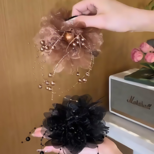 Peony Feather Tassel Hair Clip Womens New 2024 High Hairline Volumizing Back of Head Shark Clamp Fashion Hair Accessories