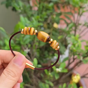 Q2541 Vòng lu thống bầu ngũ điếu Mắt Hổ Vàng Nâu dải vân tia sét đẹp hợp Thổ & Kim - Phong Thủy TUDO