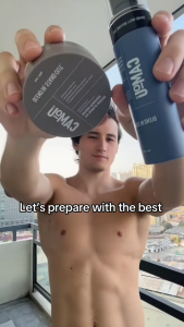 Camou UV Defense Seasalt Texture Spray for Natural Looking Texture and Volume Lightweight & Non-sticky with UV Defense Complex Strengthens & Nourishes Hair
