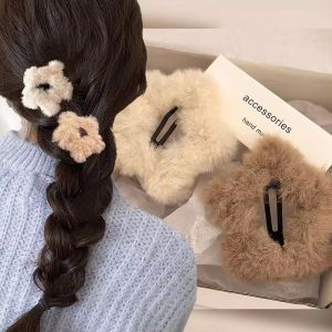 4Pcs Winter Plush Star BB Hair Clip for Women Hairpins Cute Y2K Fluffy Side Bangs Clips Bobby Pin Korean Fashion Headdress Hair Accessories