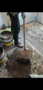 Bathroom water barrier strips permanent plastic steel stone base glass shower room base 160 cm long 5 cm wide 6 cm hotel villa special stone barrier for premium bathrooms building consulting services and all after-sales services.