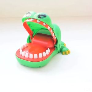 <ready stock> Crocodile Toys Crocodile Dentist Finger Game Funny Toy TOYS GIFT