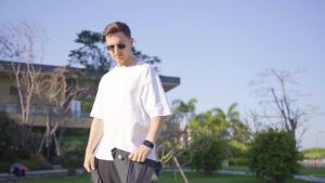 【Local delivery】Waterproof Personal Shoulder Pocket Bag - Anti Theft Compact Shoulder Cross body Travel Bag