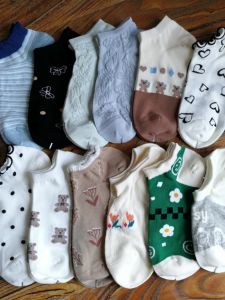 Tất Nữ Phong Cách Hoạt Hình Dễ Thương Ngọt Ngào Cho Học Sinh Mùa Xuân Hè Mỏng Bằng Cotton Tất Thuyền Hoa Họa Tiết Hoa Viền Tất