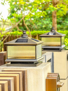 VINCAN | Solar Powered Weatherproof Copper Outdoor Pillar Light