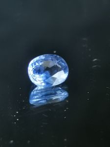 Certified 1.04 carat Blue Sapphire / SI / Heated / Ceylon