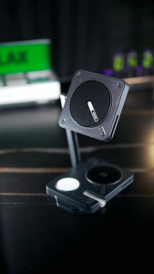 Aulumu M01 2-in-1 Portable Fast Charging Hub & Magnetic Phone Stand for iPhone AirPods Apple Watch & iPad