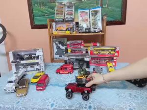 ( Xe kim loại) Xe mô hình 1:32 Jeep Wrangler Unlimited Rubicon hãng Double Horse