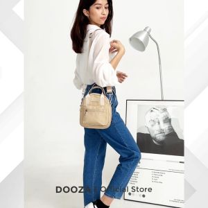 DOOZA Tas Selempang Wanita Sling Bag Kecil Anti Air Elegant & Fungsional DS1