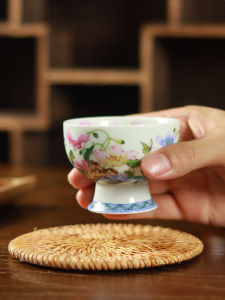 Cốc Trà Gốm Sứ Jingdezhen Eryushan Chân Cao Cốc Trà Gia Đình Cốc Trà Gốm Cổ Điển Đơn Cốc Trà Gốm Sứ Thủ Công