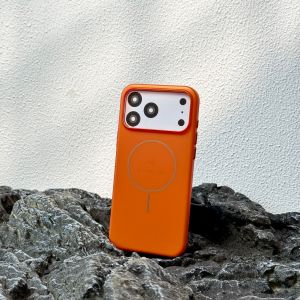 เคสโทรศัพท์แม่เหล็กหรูหราสำหรับ Magsafe สำหรับ iPhone 17 Pro 17 16 15 14 13 12 Pro Max Plus 17 Air รองรับการชาร์จไร้สาย ฝาหลังแบบด้าน ผลิตจากวัสดุ PC