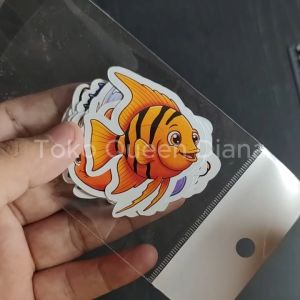 Stiker Ikan Hias Lucu Warna Warni & Desain Unik