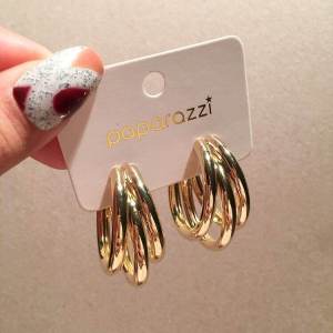 ต่างหูเงินแท้สามวงแหวนเรียบง่ายสำหรับผู้หญิง เครื่องประดับแฟชั่นใหม่ 2022 ที่ทำจากโลหะผสม รูปทรงกลม จี้หู ต่างหู