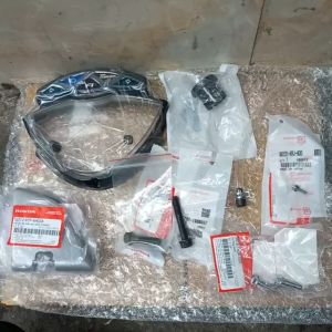 Phụ Tùng Sh Ý : Mặt Kiếng Đồng Hồ Sh Ốp Gác Chân Sau Ốc Vĩ pô Chụp Ổ Khóa Ốc Vĩ Pô