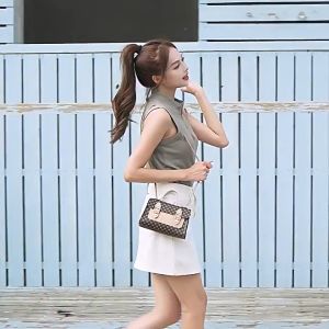 กระเป๋าสะพายไหล่ ขนาดใหญ่ จุของได้เยอะ คุณภาพสูง เข้ากับทุกการแต่งกาย แฟชั่นสําหรับสตรี