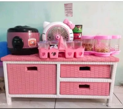 Redy Stok Lemari Laci Rotan Sintetis Laci 6 Jasmien Meja Tv Dan Rak Buku Susun
