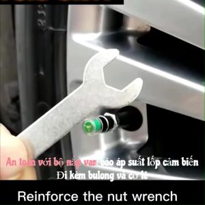 Bộ 4 Đầu Van Cảm Biến Cảnh Báo Áp Suất Lốp Theo 3 Màu Nắp Van Đi Kèm Bulong Và Cờ Lê Thông Minh An Toàn Tiện Lợi