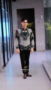 MOTIF MANGGALA Baju Atasan Kemeja Batik Slimfit Pria Premium Modern Lengan Panjang Pendek Full Furing | HANDAYANI BATIK