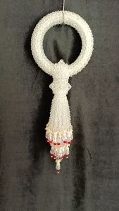 พวงมาลัยคริสตัลสีขาวอุบะ 30 สาย ขนาด 6 นิ้ว