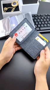 กระเป๋าสตางค์ ผ้าแคนวาส กระเป๋าสตางค์ผู้ชาย ใบสั้น แบบบางพิเศษ ใส่บัตรขับขี่ได้ แบบเรียบง่าย จุของได้เยอะ