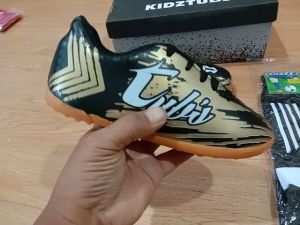 Sepatu Futsal Anak Laki Laki Perempuan Usia 2 - 5 6 - 10 Tahun PAUD TK SD Nomor Size 28 29 30 31 32 33 34 35 36 37-KIDZTUBS1620111723