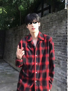 เสื้อเชิ้ตลายสก็อตแขนยาวทรงหลวมสำหรับผู้ชาย สไตล์วัยรุ่นญี่ปุ่น แจ็คเก็ตคู่รักย้อนยุค ผ้าฝ้ายโพลีเอสเตอร์ ฤดูใบไม้ร่วง 2024