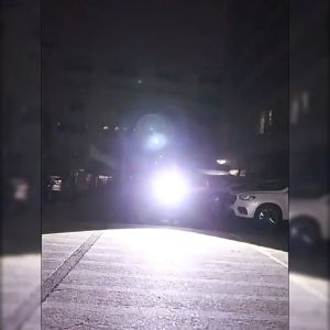 XHP50/XHP70 Waterproof Rechargeable LED Flashlight USB Rechargeable Flash Light Flashlight Zoom Tactical Lantern 18650 or 26650 Battery Camp Lamp Outdoor Camping Underwater Torch Lamp 4 Core Super Bright light Zoomable Flashlight