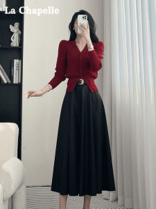 ชุดเดรสสีแดง La Chapelle Junior 2 ชิ้น ชุดเดรสยาวคลุมเข่าทรงเอเอวสูง แขนยาว คอวี ทรงเข้ารูป สำหรับผู้หญิง