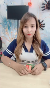 SADOER ลิปบาล์มบำรุงฝีปาก ของขวัญวันคริสต์มาส น้ำผึ้งอะโวคาโดเชอรี มี3สูตร