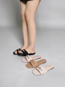 Women Boho Rhinestone Flat Slide Sandals Non Slip Summer Casual Slippers for Beach Daily Wear Glamorous Summer Slides 3018-17